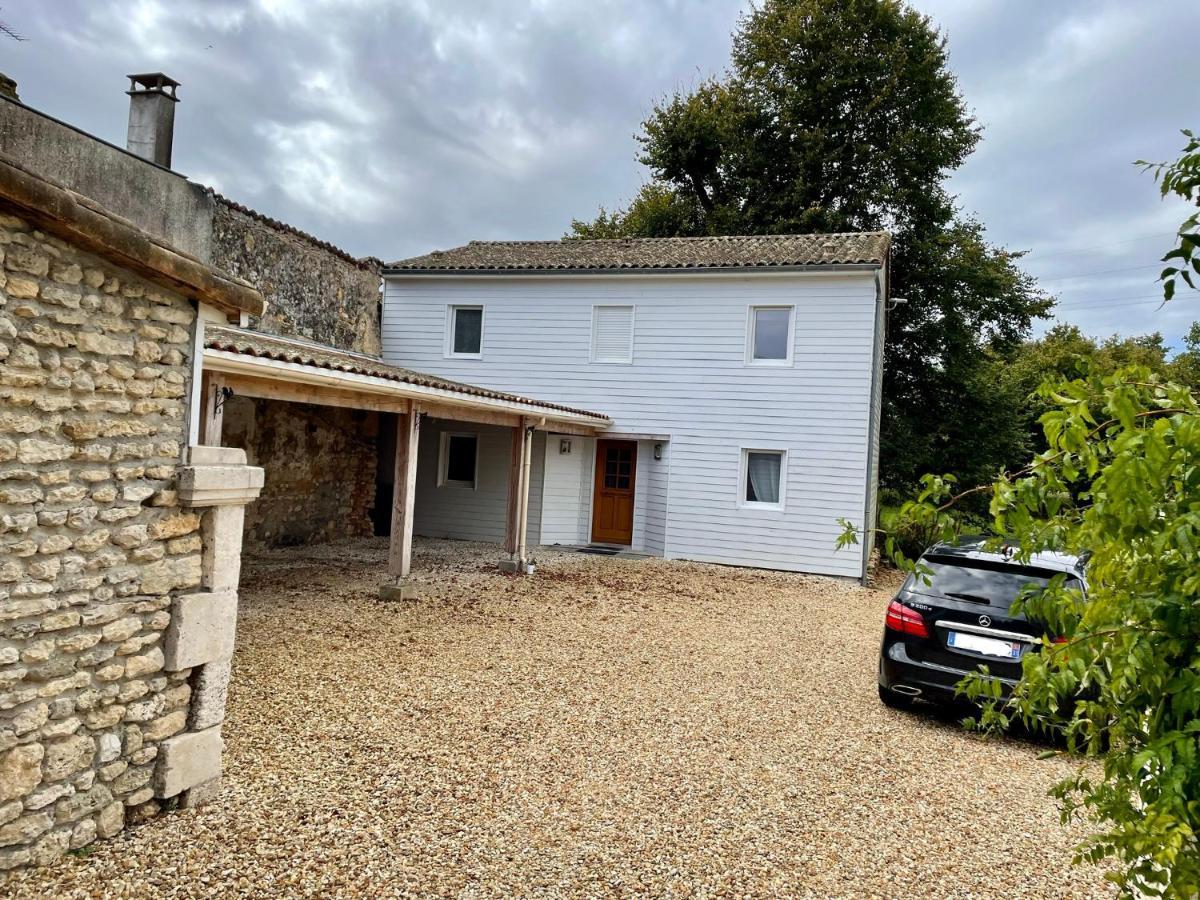 Le Maine N 5 - Fleac Angouleme - Suite Tilleul Exterior photo